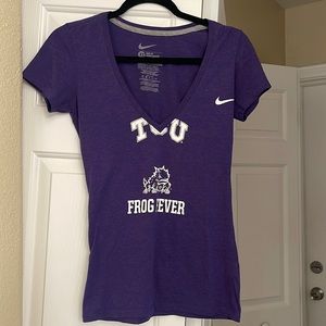 Nike TCU Frog Fever Low Cut Slim Fit Tee (XS)